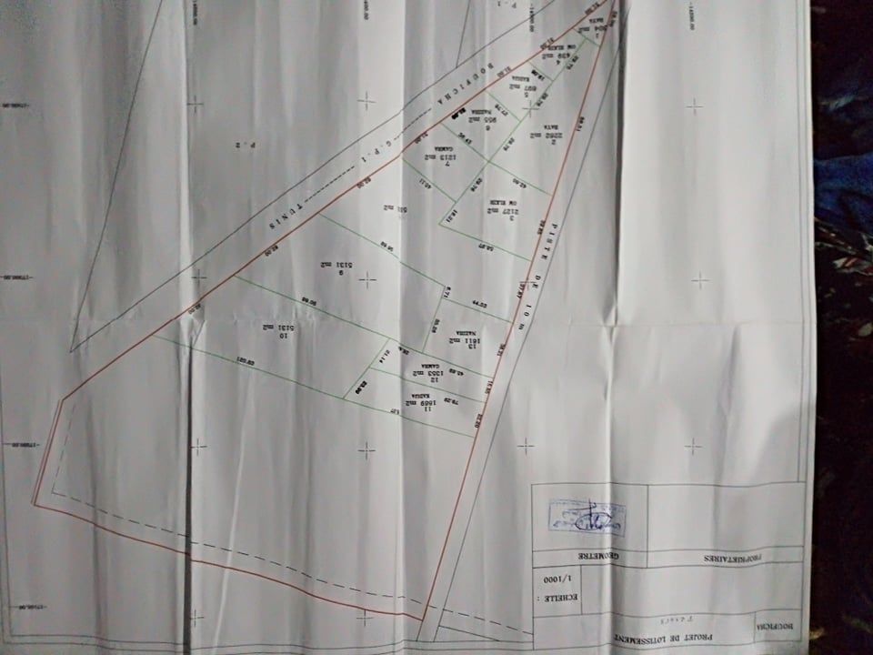 Terrain de 4600m² de projet commercial