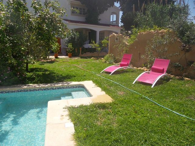 Villa anghamréf: angham