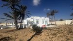 VILLA GRAND TERRAIN PROCHE ZT DJERBA  RÉF