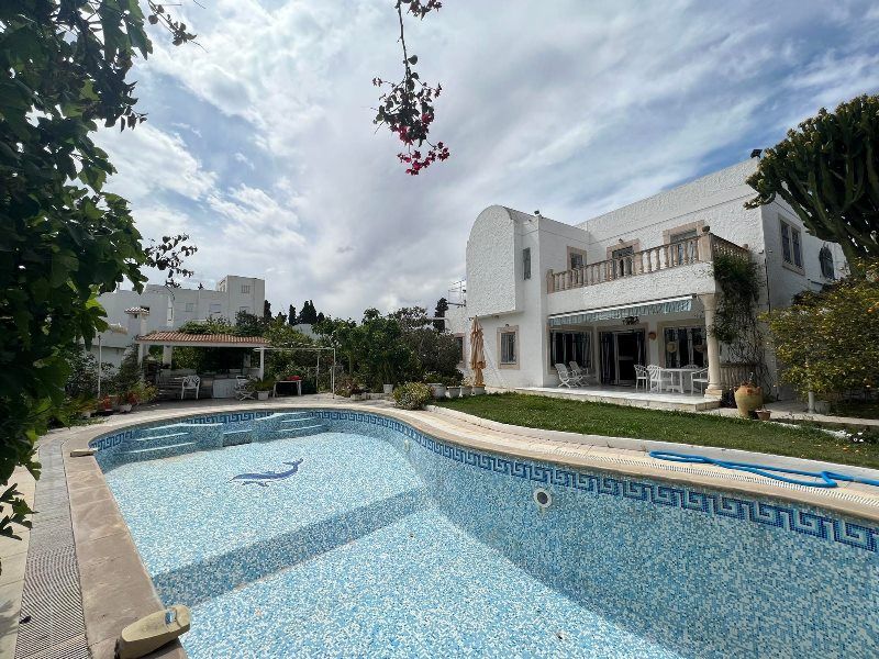 Villa karam villa corniche n