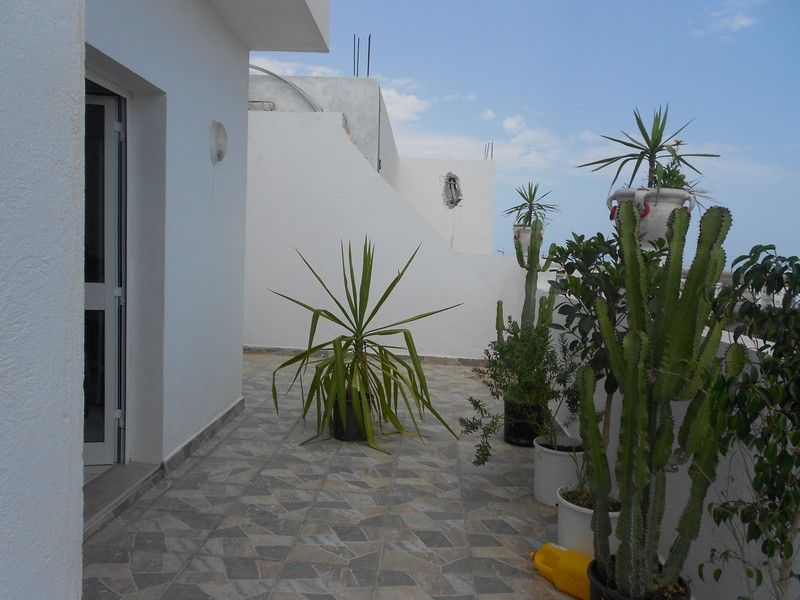Av à hammamet nord grand appartement neuf vue mer