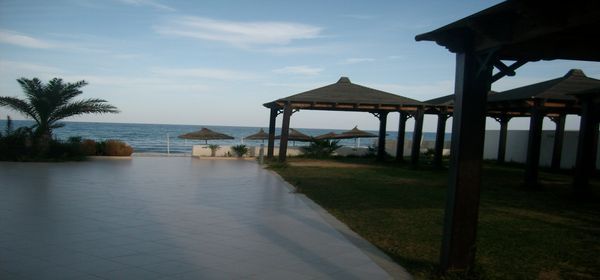Un coquet appartement avec terrasse vue mer