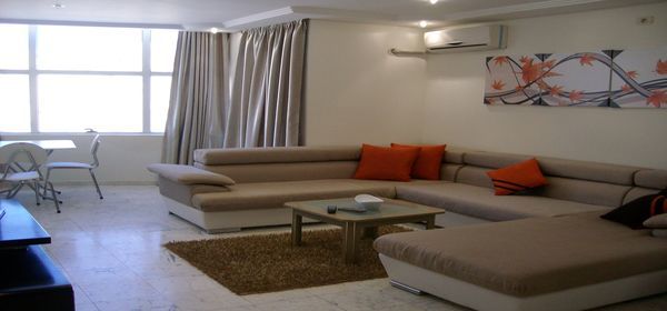 Un bel appartement meublé sur la route touristique