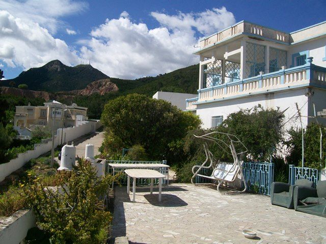 Villa à hamem lif ref boukernine