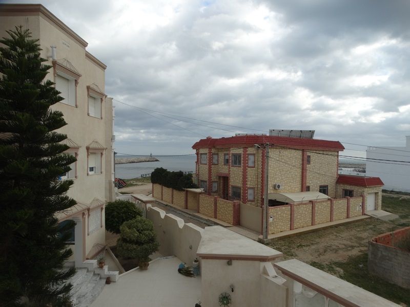 Immeuble le port réf: