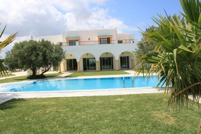 Villa chahrazedréf:
