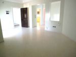 A louer A L'ANNEE appartement lumineux au 1er étage