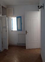 Etage de villa à Carthage Amilcar 950 dt par mois