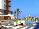 grand duplex pieds dans l eau avec piscine