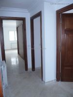 Berges du lac 2  3bdrm apt rent