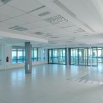 Open space 870m² hs au lac