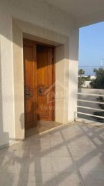 Location estivale: villa s+3 à louer à sidi mahresi
