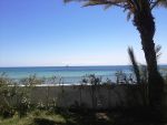 Villa pied dans l'eau  zone corniche
