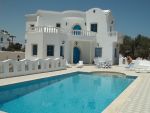 Location villa de standing avec piscine privée à djerba