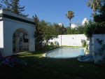 Une villa avec piscine à hammamet nord