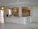 Av appartement avec local commercial au rc