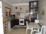 Av petit immeuble situé dans un quartier calme