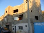A vendre 2 maisons + 2 studios +étage incomplet