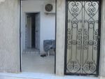 Maison  sur 2 niveaux indépendant à vendre à el mourouj