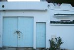 Une maison avec un studio et un étage inachevé