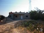 Av maison inachevé sur terrain 1200mà l’entrée de hammamet