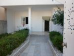 Av maison plus garage à l'entrée de hammamet
