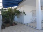 Av villa dans un quartier chic et tranquille