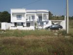 Villa + rdc pieds dans l'eau à el haouaria plage