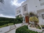 Villa à vendre zone craxi avec piscine et jardin