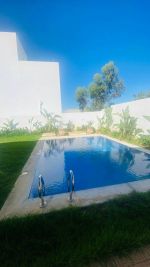 Villa de 725m avec piscine à hammamet sud