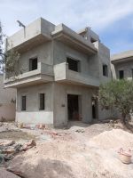 Av grand villa s+4 en cous de finition à hammamet sud