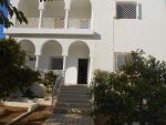 Av vaste villa sur 2 niveaux à hammamet