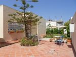 Av jolie villa avec grand et belle jardin à hammamet