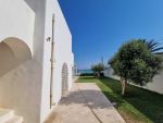 Villa prisme réf:  villa pied dans l'eau a vendre a nabeul